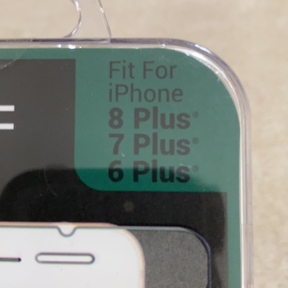 iPhone 6 7&8 Plus Tempered Glass Screen Protector - Picture 4 of 5